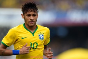 龙珠直播-法甲赛季数据全景分析：关键球员与球队战术演化汇总